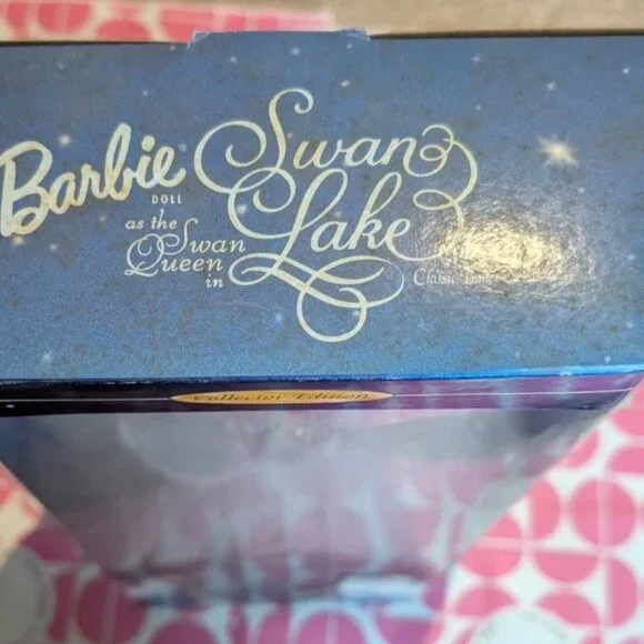 The Swan Queen Barbie Swan Lake Doll Classic Ballet Series Collector 1997 Mattel - Picture 7 of 11